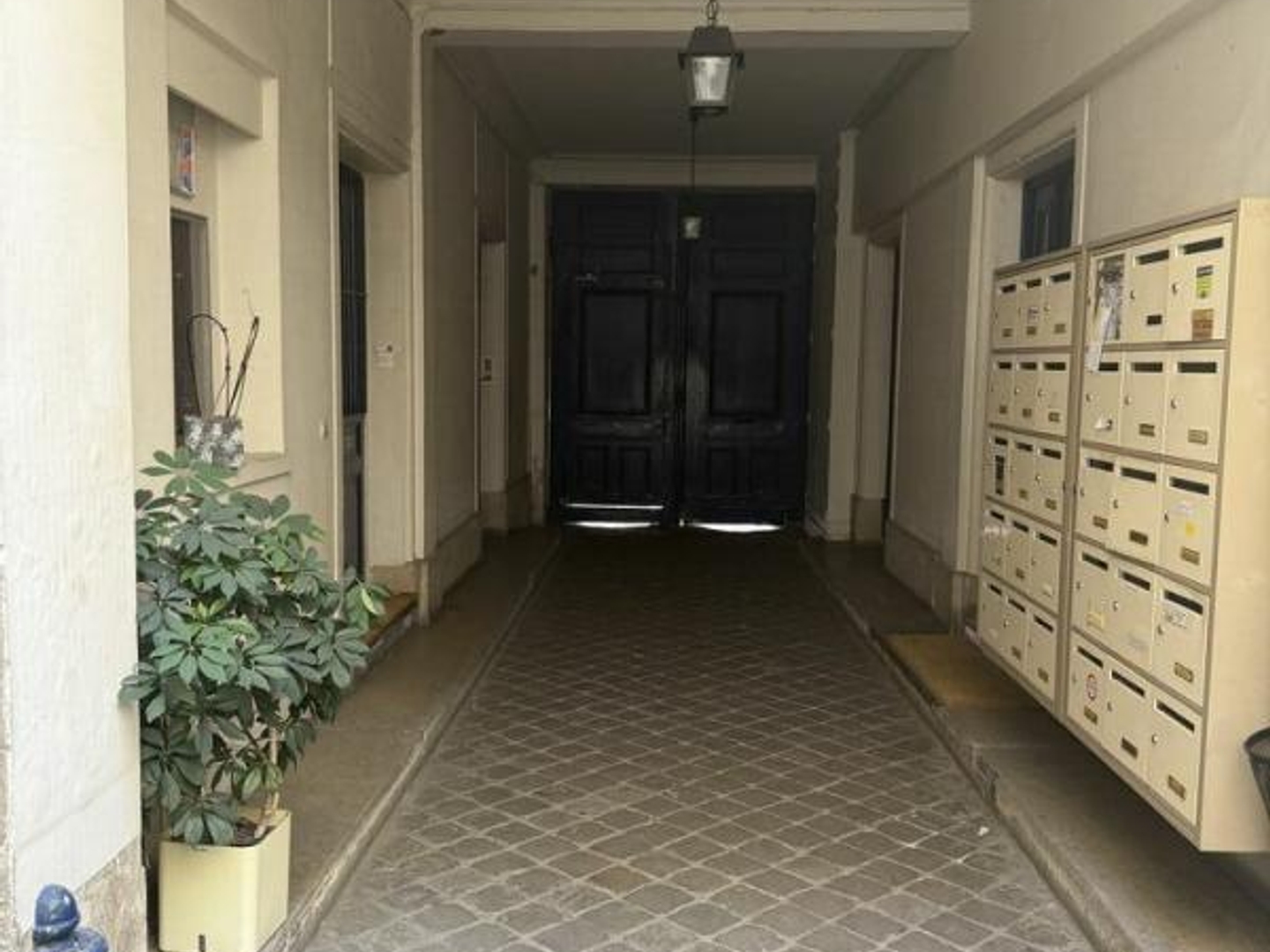 LOCAL COMMERCIAL A VENDRE