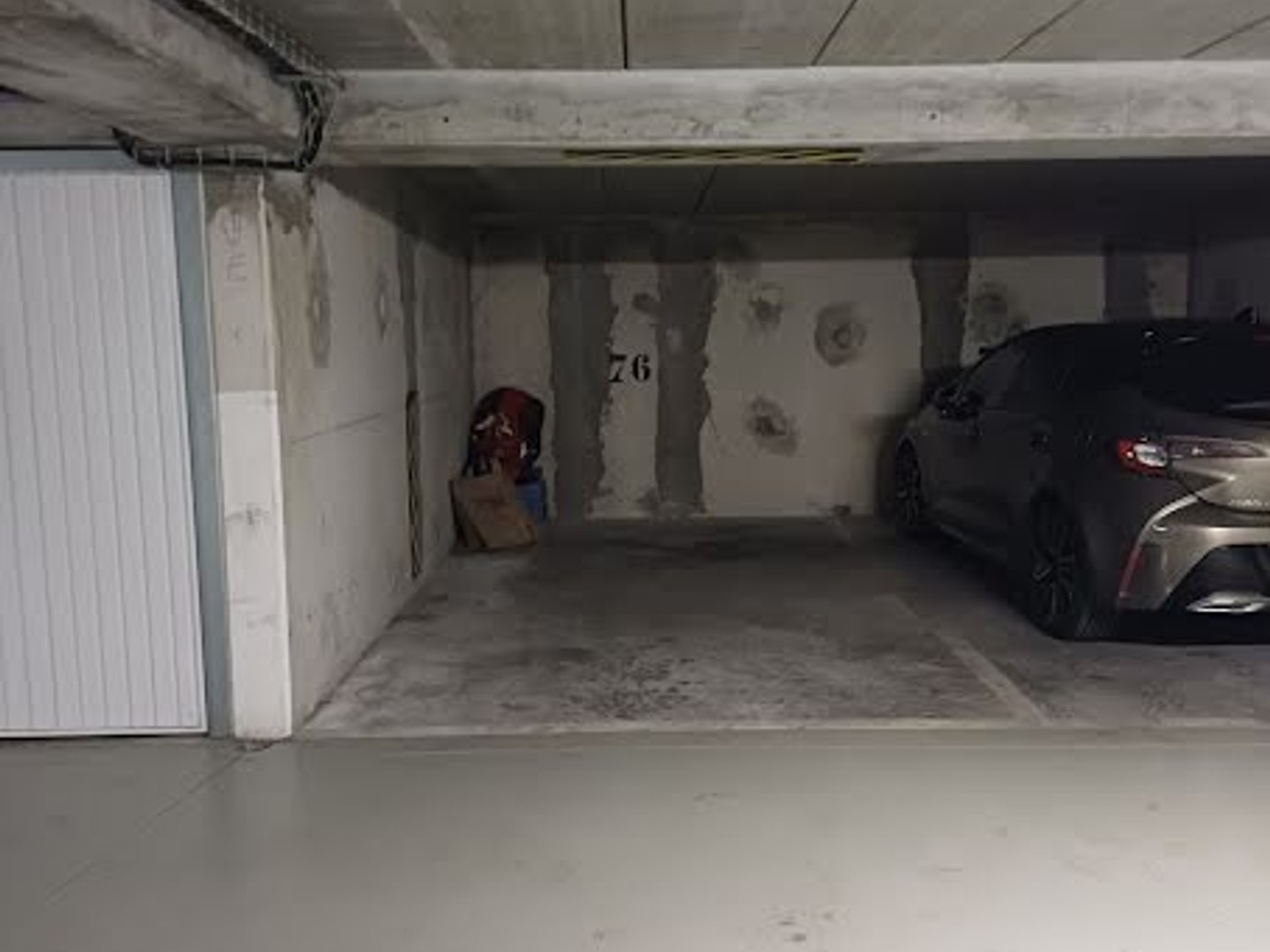 Parking 13 m²