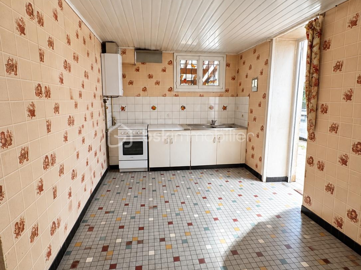 Maison à vendre - 8 pièces - 200m2 - Les Peintures (33230)