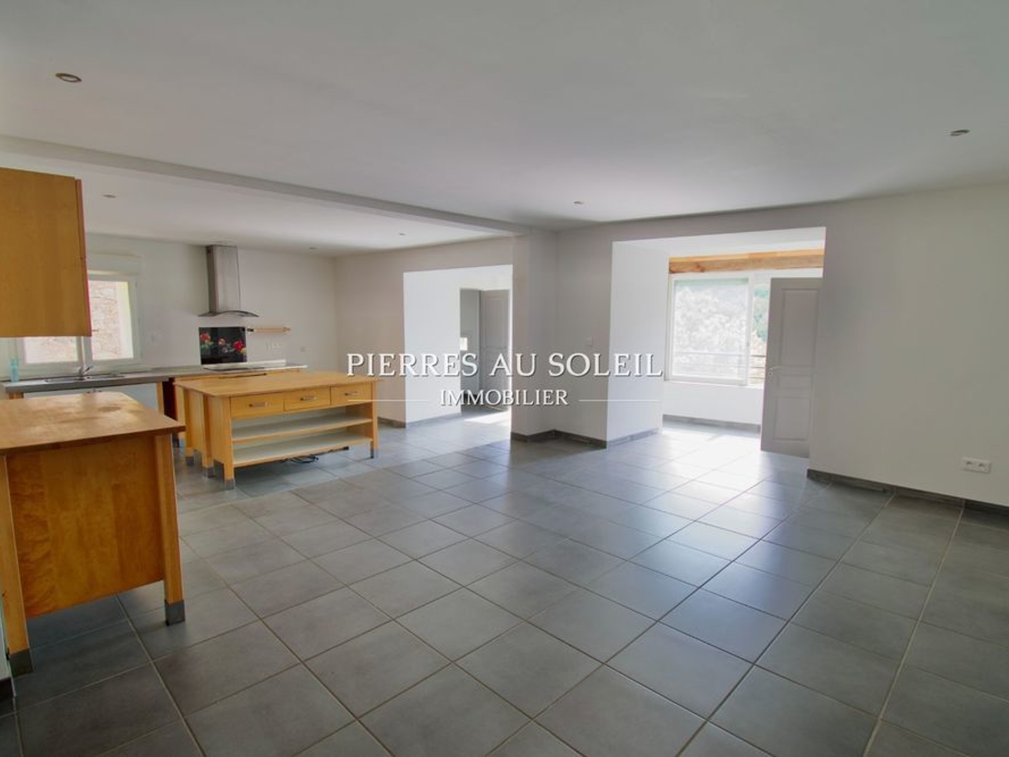 Maison à vendre - 6 pièces - 180m2 - Lunas-Les-Châteaux (34650)