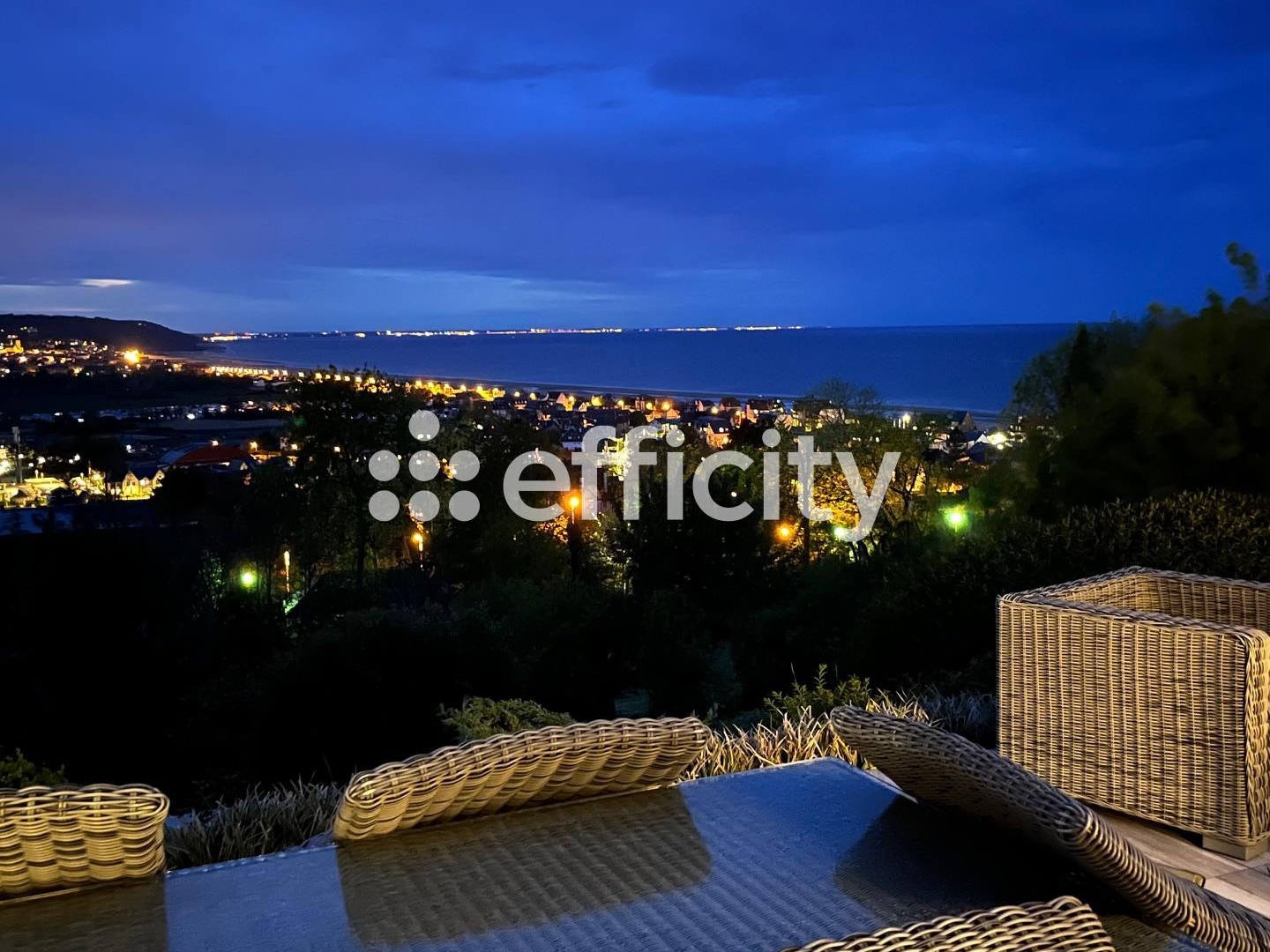 Maison 4 pièces 156 m²