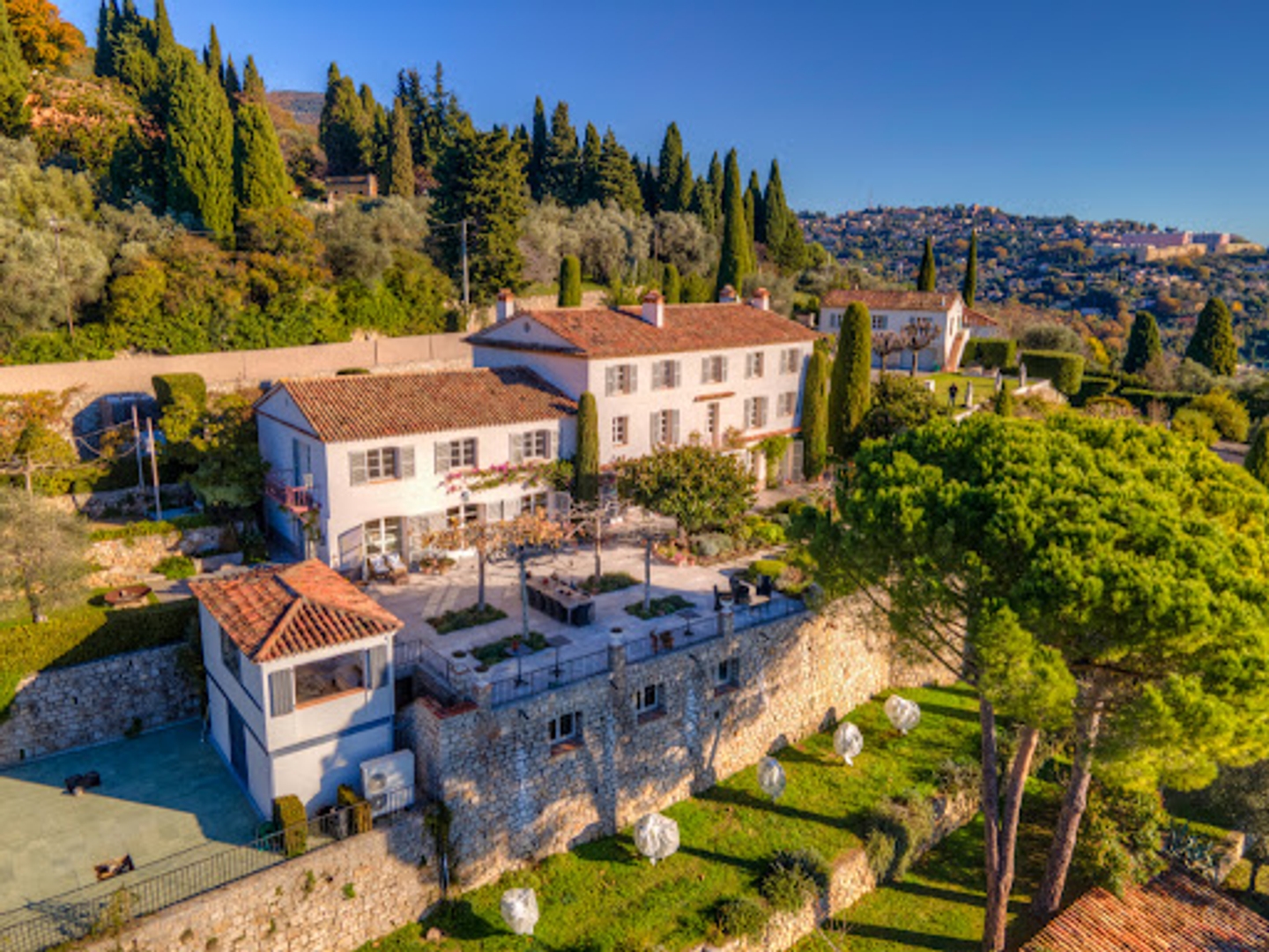 Maison 20 pièces 1000 m²