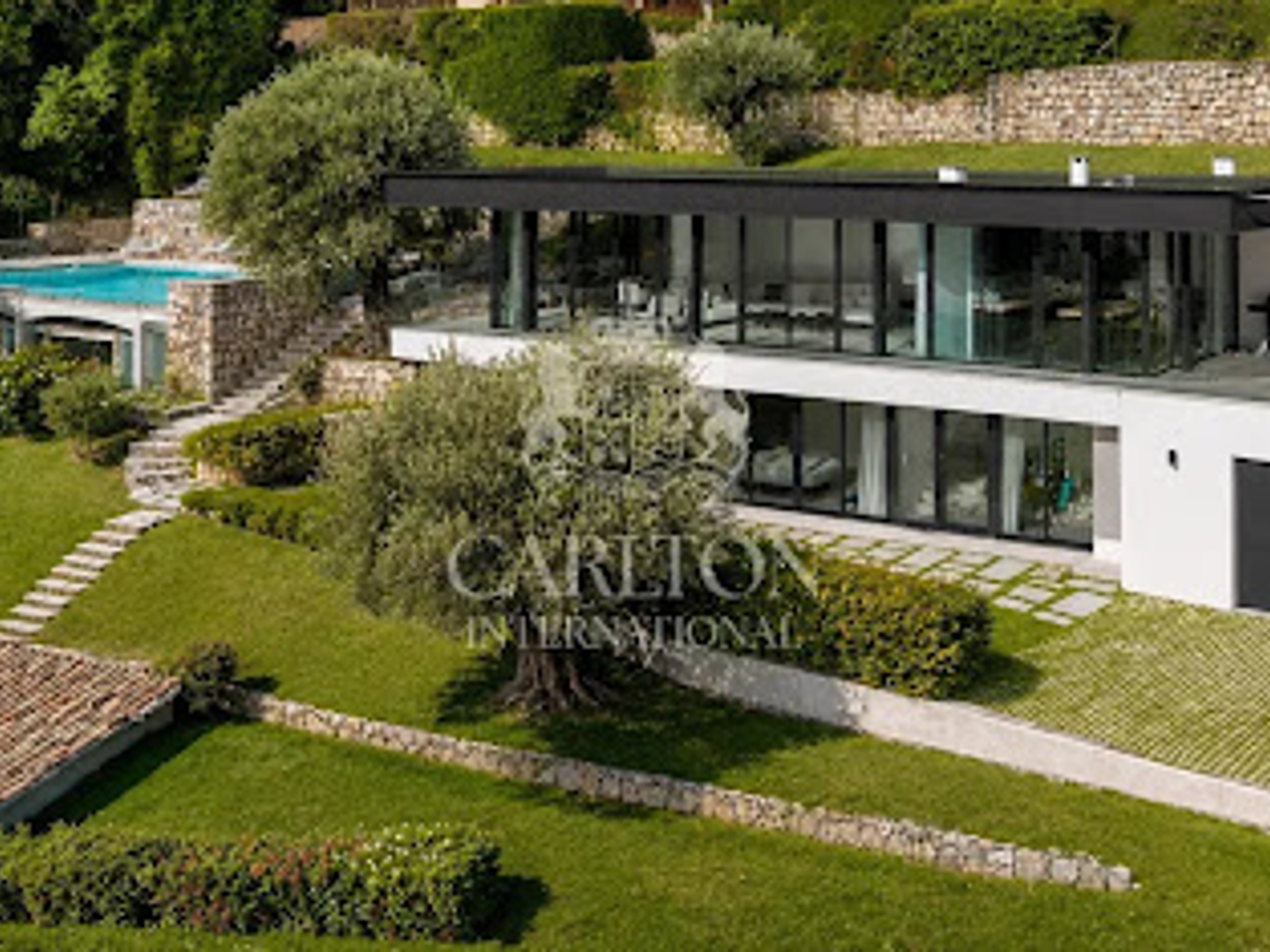 Villa 5 pièces 208 m²