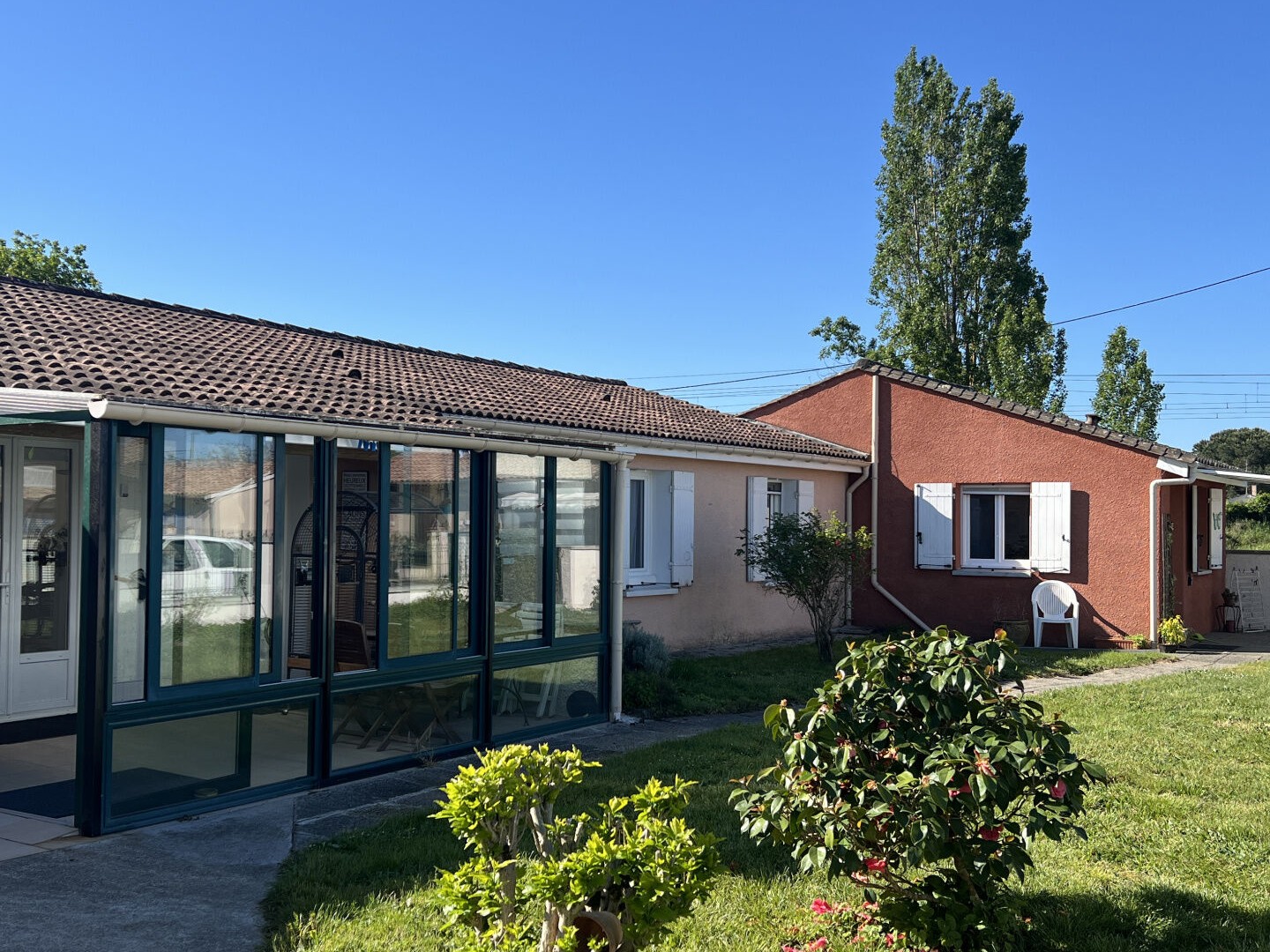 Maison 122 m2 avec jardin et studio indépendant 32 m2 47200