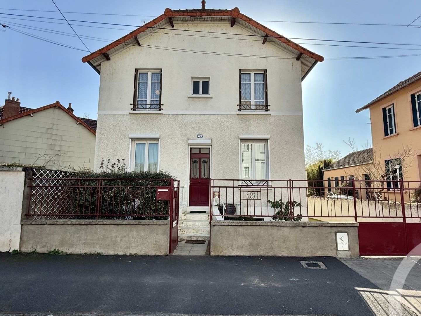 Maison 6 pièces 135 m²