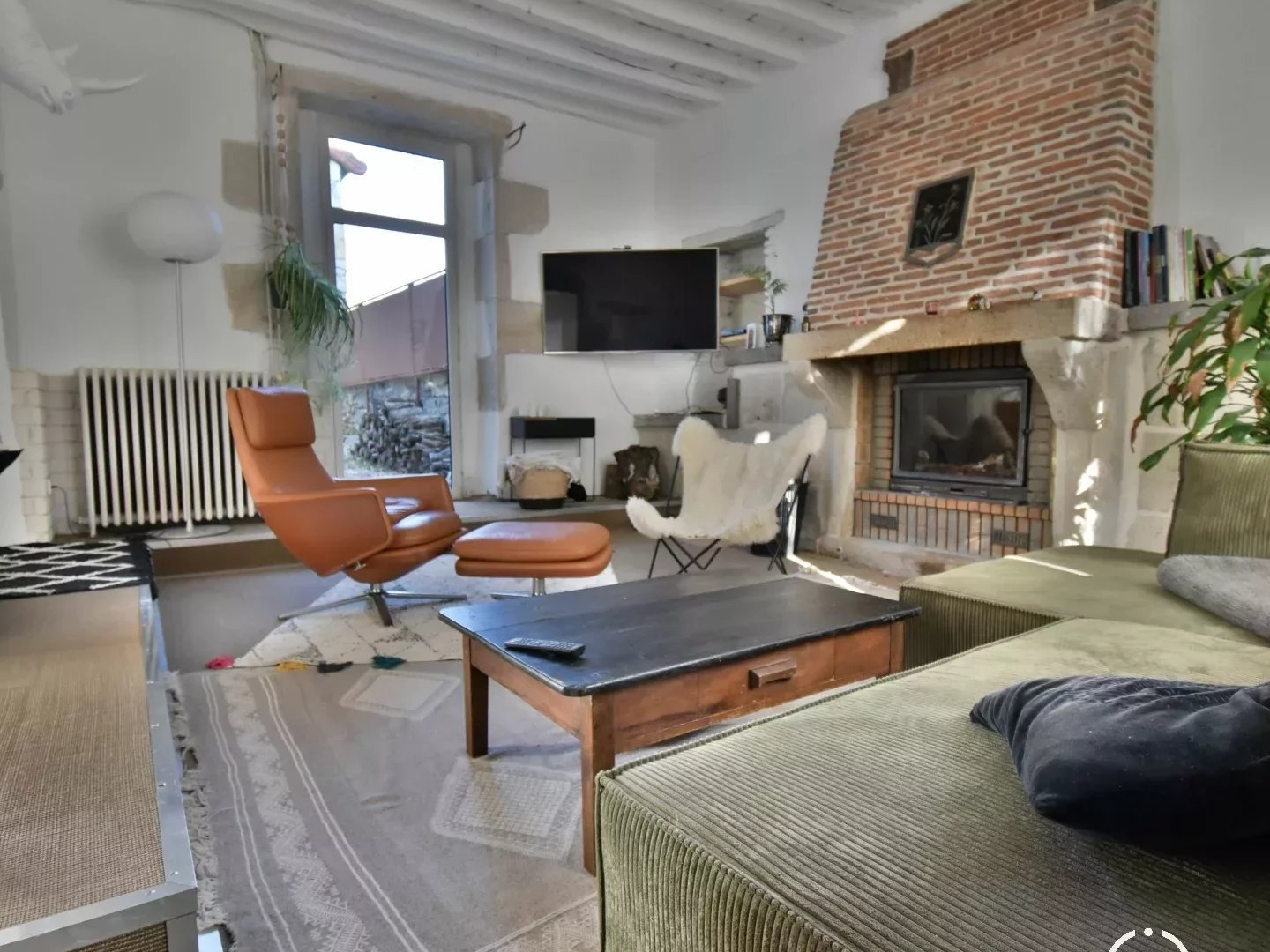 Maison à vendre - 8 pièces - 235m2 - Vensat (63260)