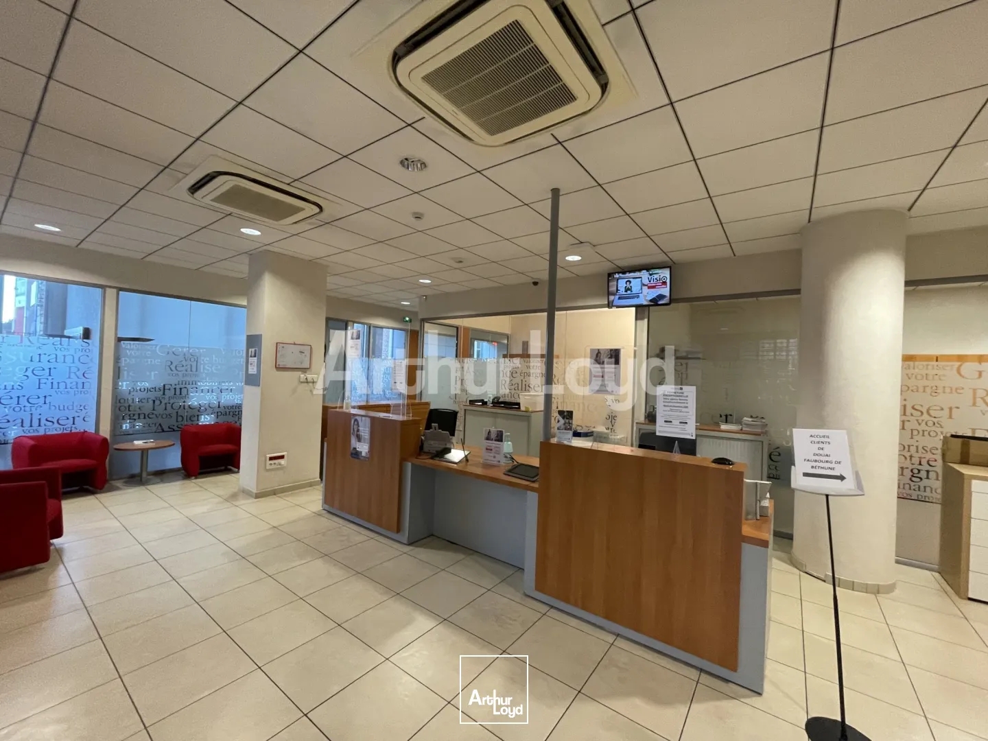 Bureaux à vendre centre ville de Douai parking public gratuit proche
