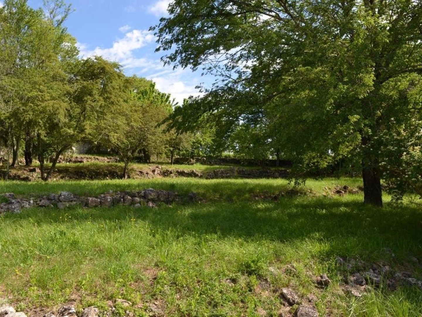 Terrain à vendre - 1583m2 - Montréal (07110)