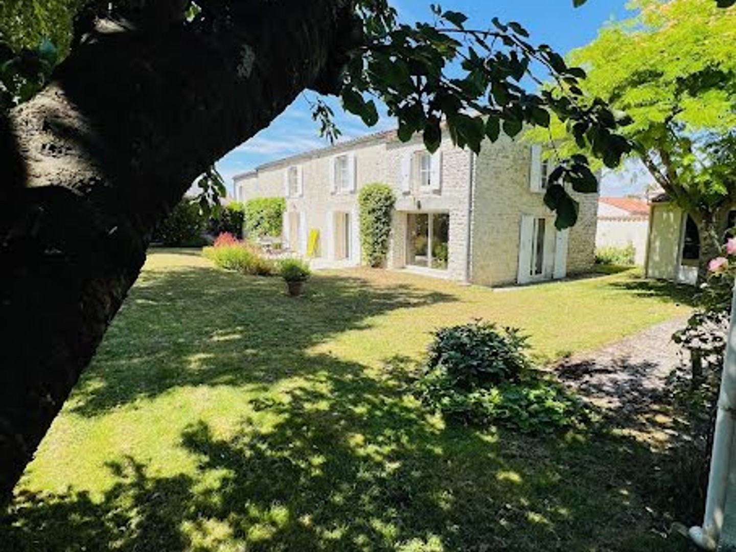Maison 8 pièces 180 m²