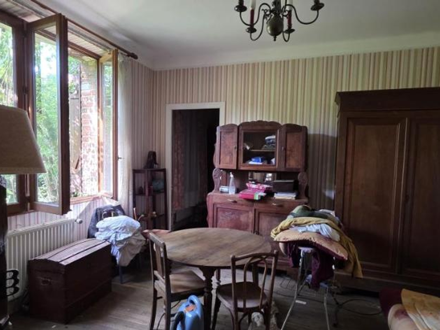 Maison à vendre - 9 pièces - 182m2 - Villeneuve-Sur-Aisne (02190)
