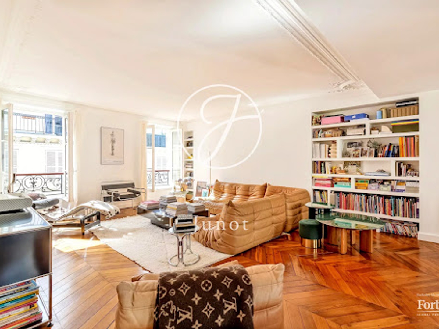 Appartement à vendre - 6 pièces - 118m2 - Paris 9e (75009)