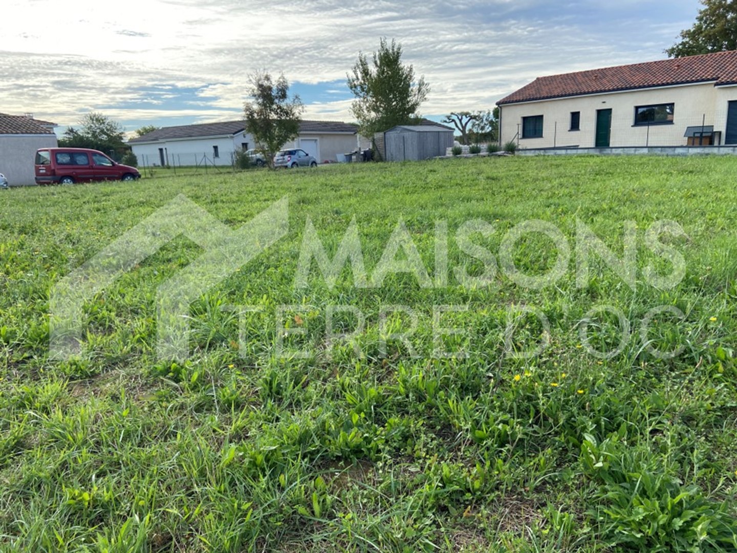 Terrain + maison à vendre à Montans