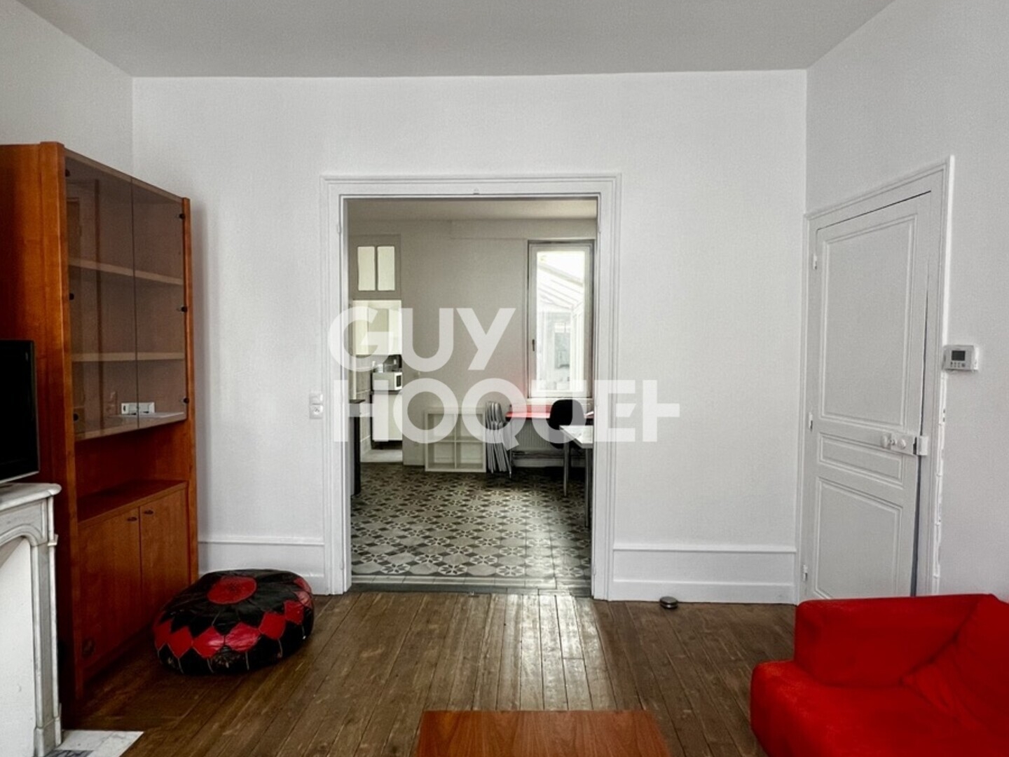 PROCHE CENTRE VILLE - MAISON D'ENVIRON 130M² AVEC COUR