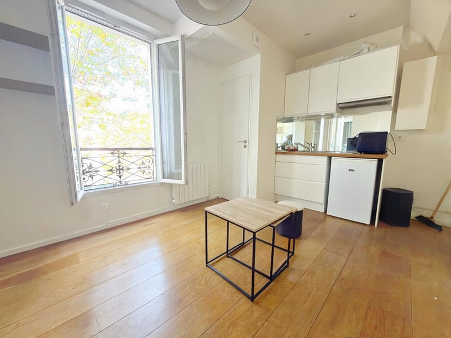 Appartement à vendre - 2 pièces - 25m2 - Paris 19e (75019)