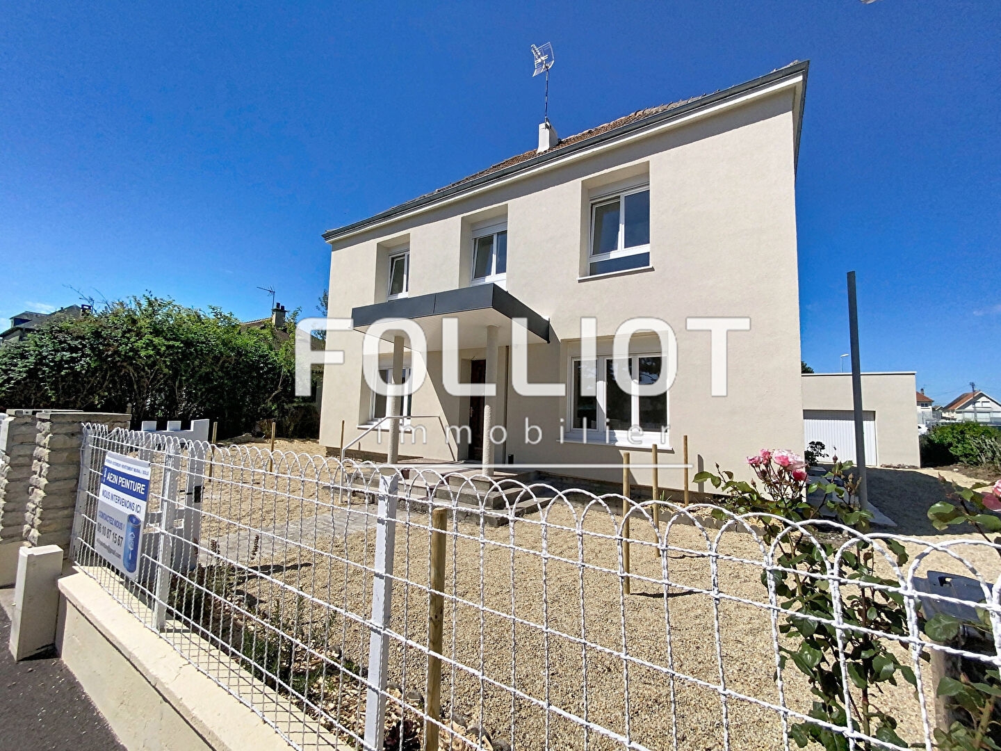 A VENDRE COURSEULLES SUR MER, APPARTEMENT 4 pièces , 3 chambres, 300 mètres de la mer