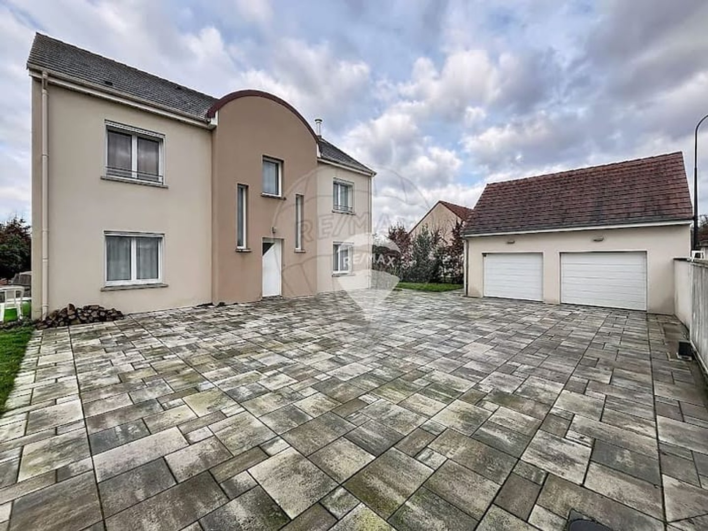 Maison 7 pièces 148 m²