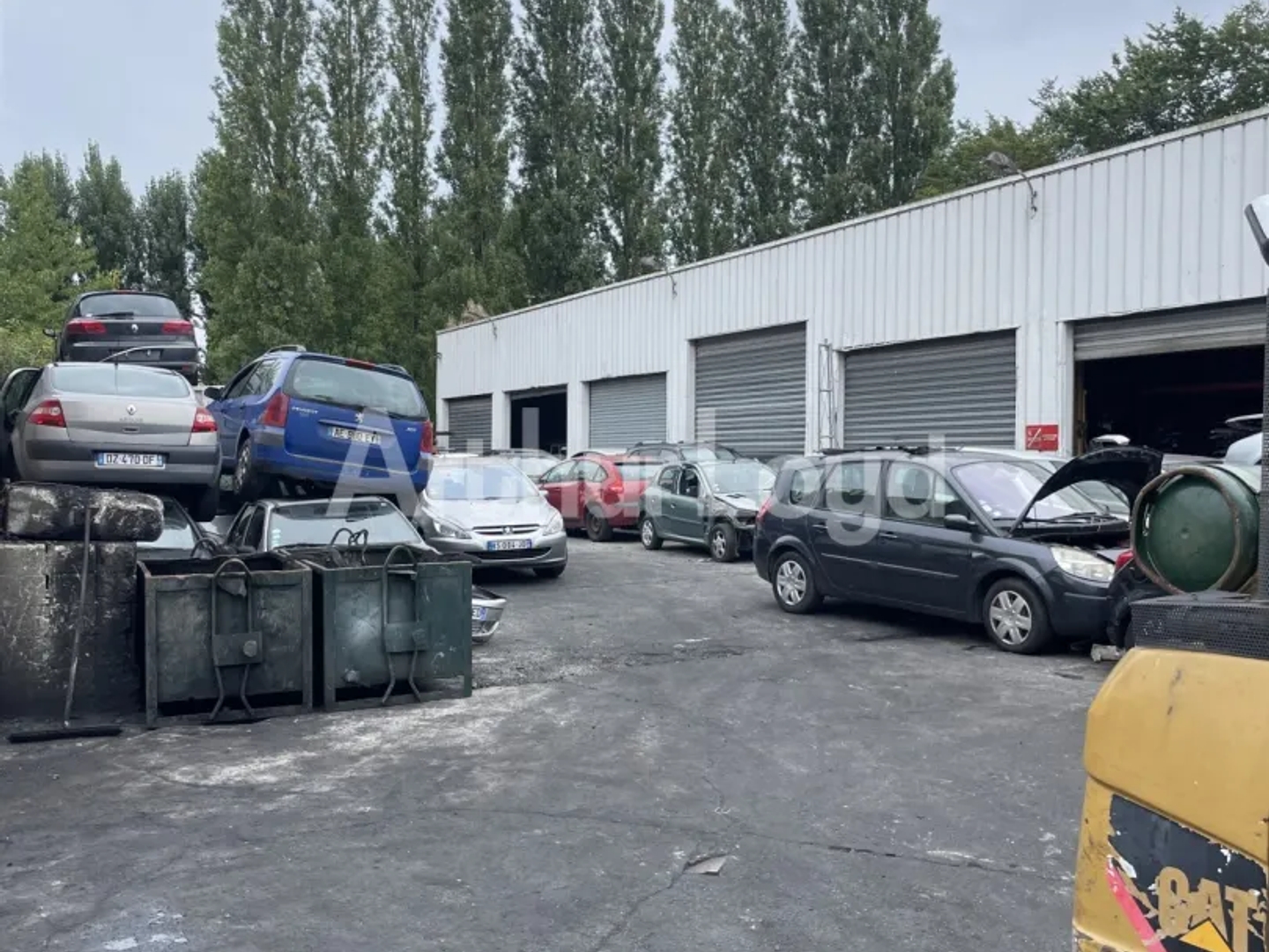 Locaux à vendre - 1150m2 - Villeneuve-D'ascq (59650)