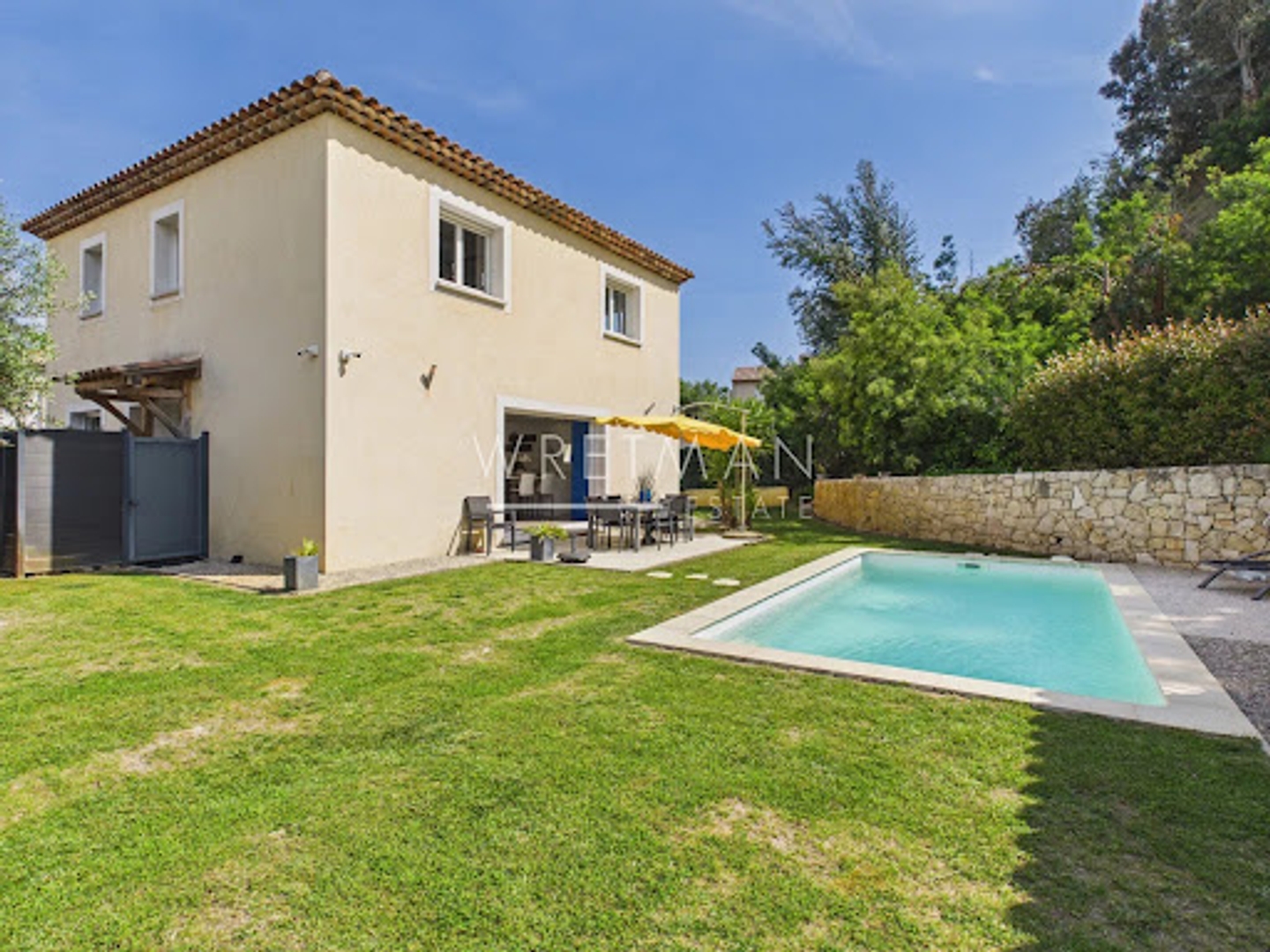 Maison 5 pièces 144 m²