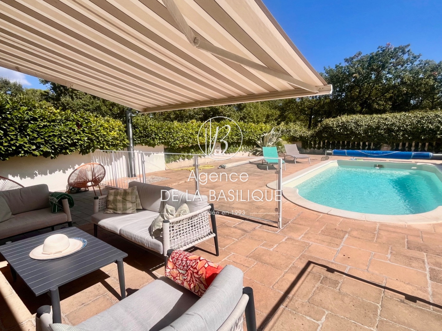 Maison à vendre - 8 pièces - 190m2 - Nans-Les-Pins (83860)