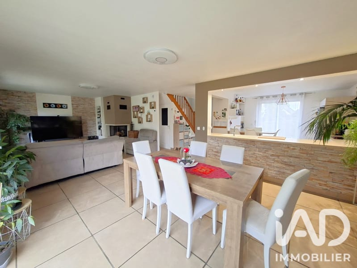 Maison à vendre - 5 pièces - 122m2 - Villenoy (77124)