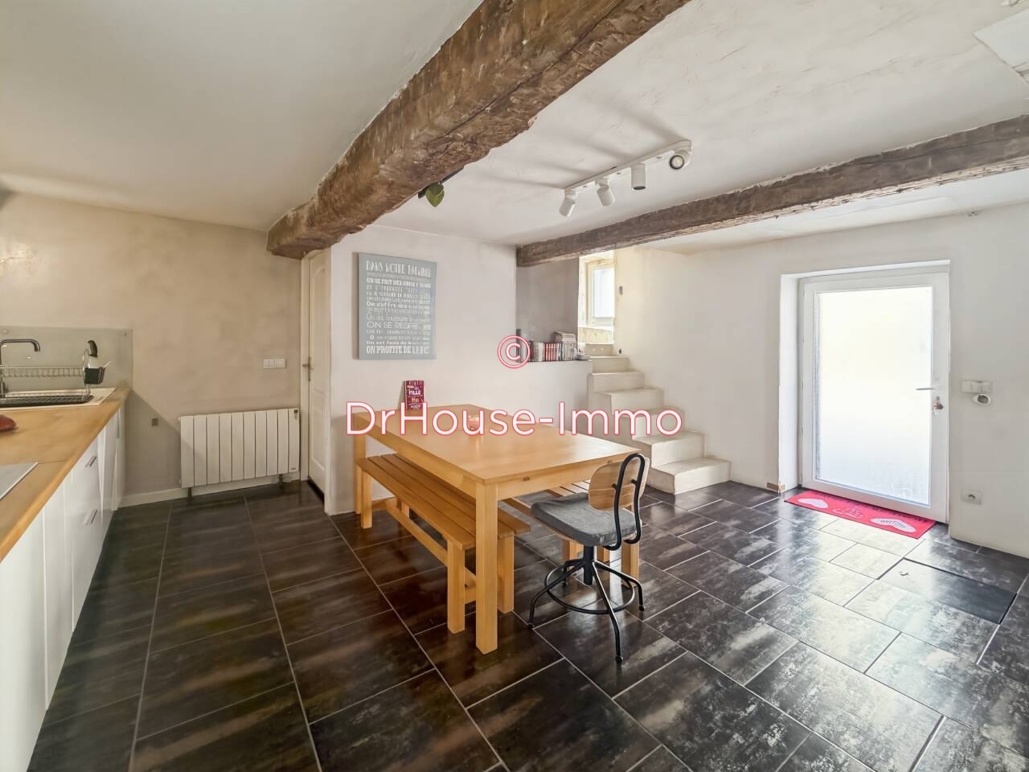 Maison à vendre - 3 pièces - 68m2 - Vins-Sur-Caramy (83170)