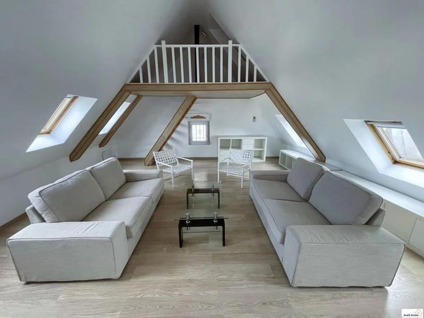 T5 - 102m ²