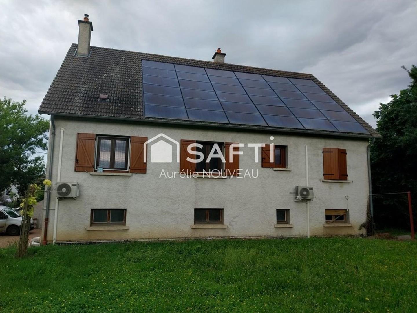 Maison familiale de 160 m² sur 1861 m² de terrain - économie d'énergie et beau potentiel