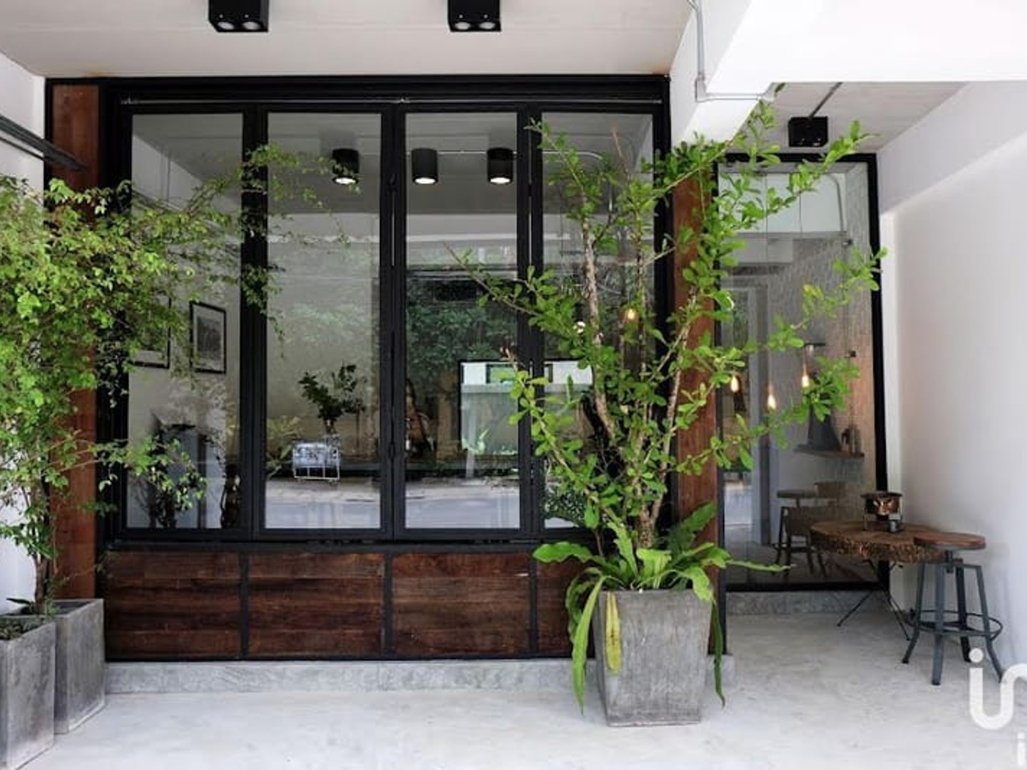 Fonds de commerce 45 m²
