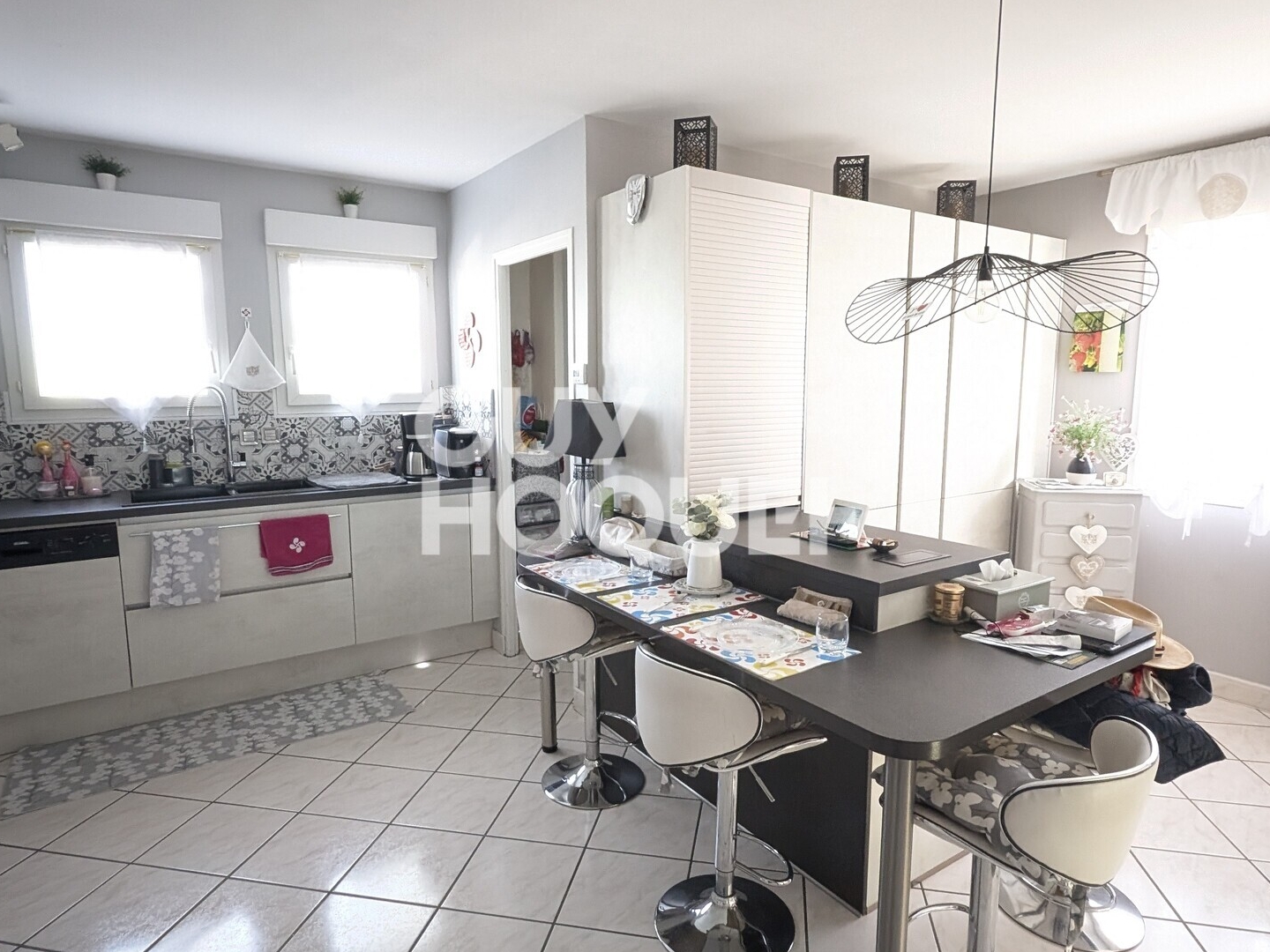 Maison à vendre - 8 pièces - 200m2 - Chevigny-Saint-Sa... (21800)