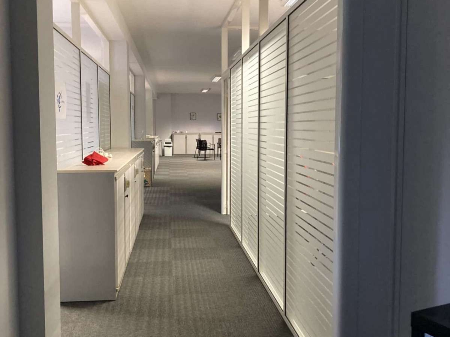 À vendre bureaux rénovés 4560m² à Castres