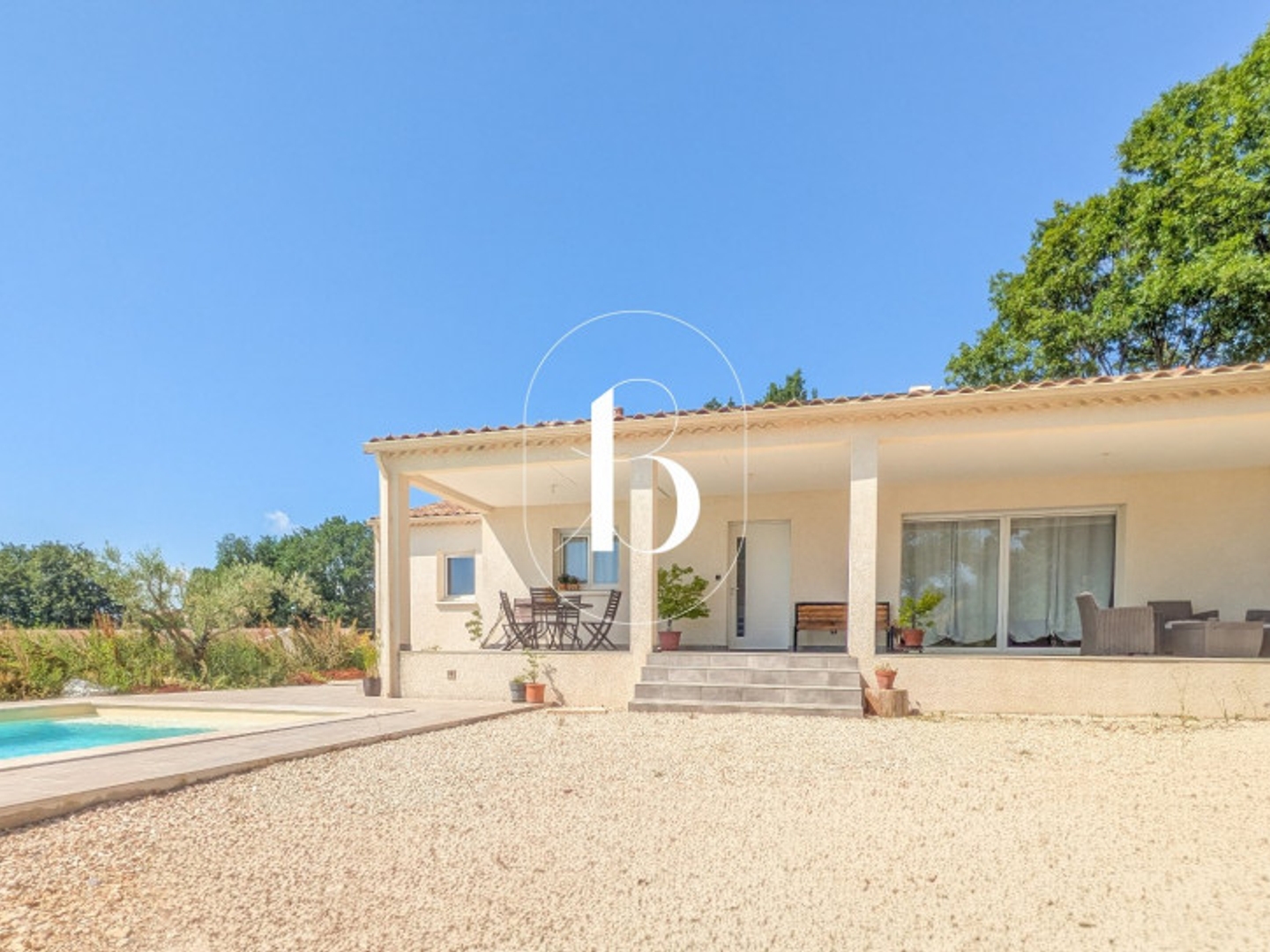 Maison à vendre - 5 pièces - 121m2 - Barjac (30430)