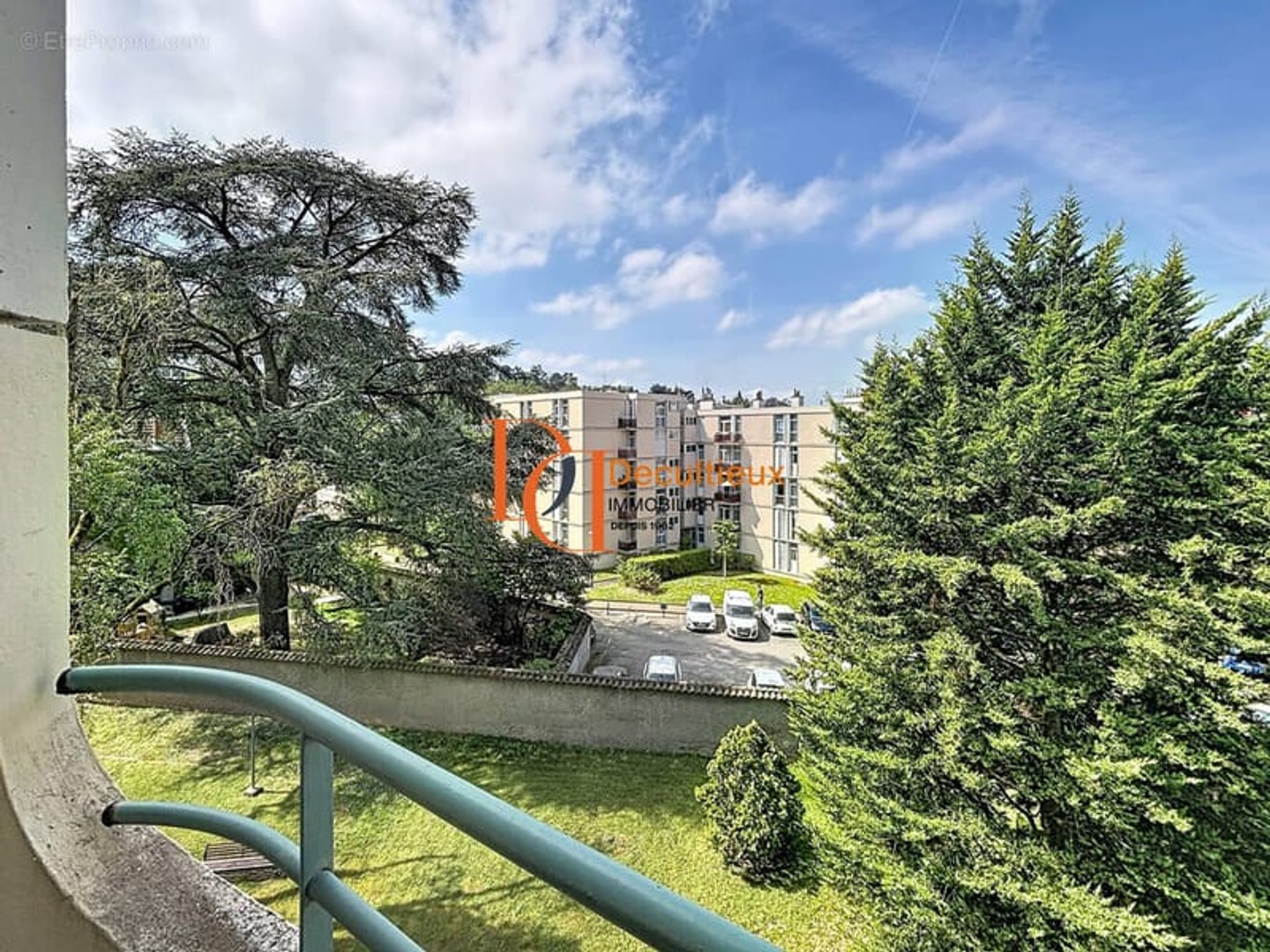 Appartement 5 pièces 25 m²