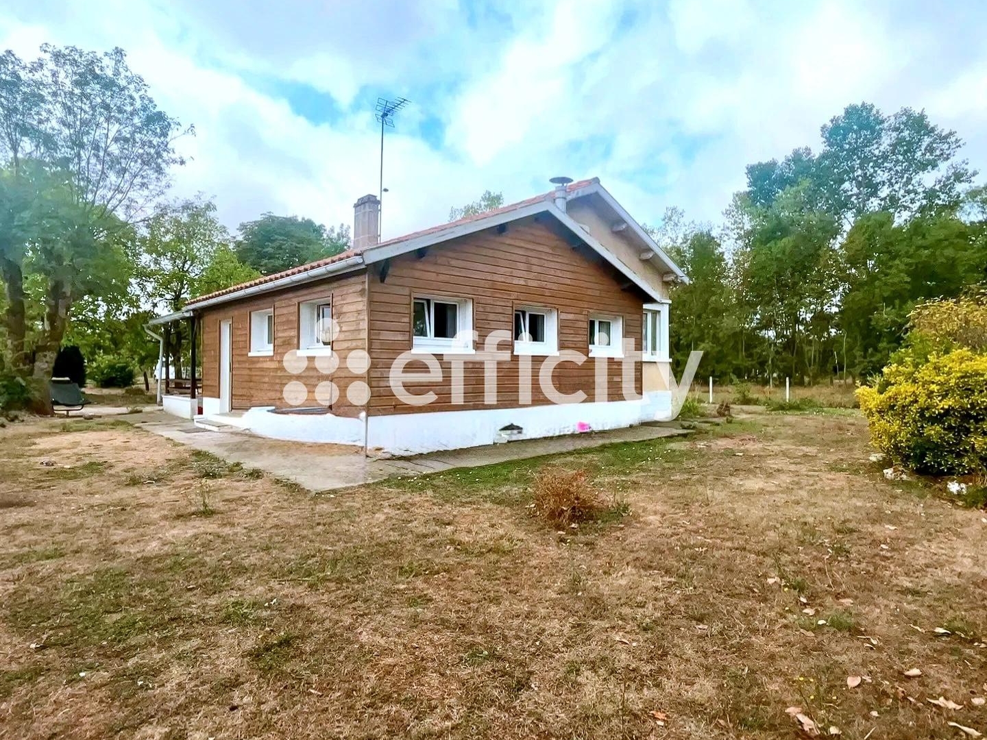 Maison à vendre - 5 pièces - 90m2 - Verdille (16140)