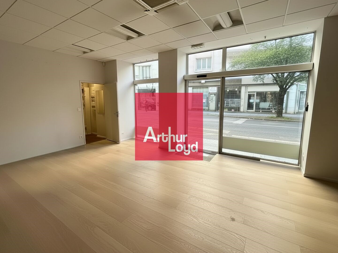Locaux à vendre - 63m2 - Grenoble (38000)
