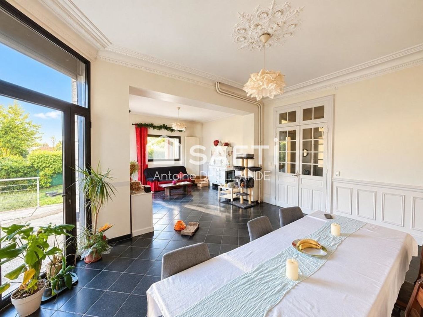Maison bourgeoise de caractère 310 m²
