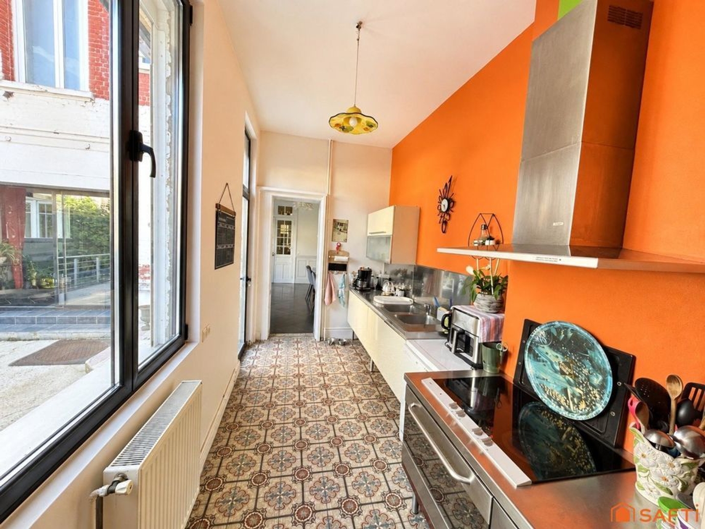Maison à vendre - 12 pièces - 287m2 - Saint-Quentin (02100)