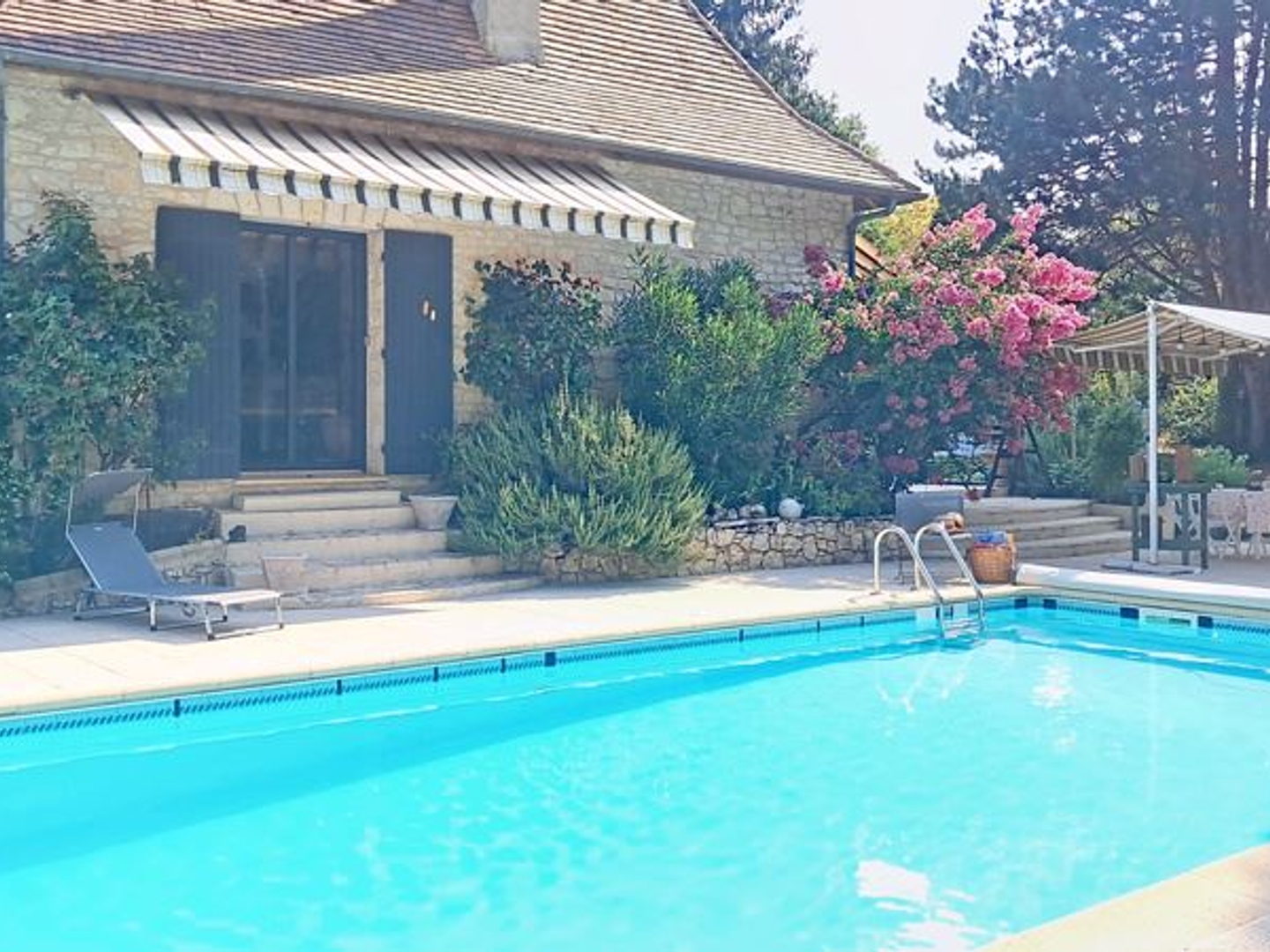 Maison à vendre - 5 pièces - 5000m2 - La Force (24130)