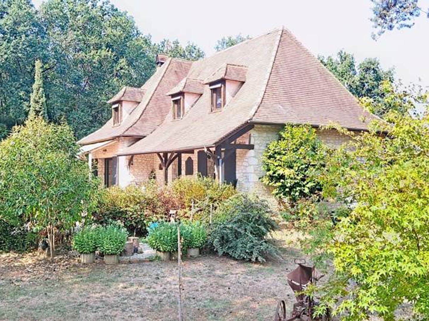 Maison à vendre - 5 pièces - 5000m2 - La Force (24130)