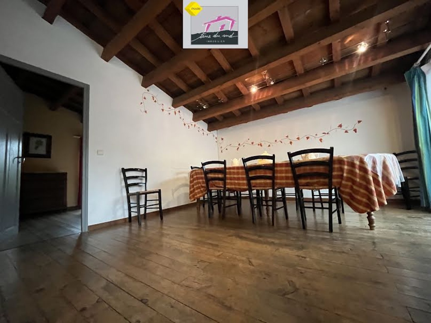 Maison 6 pièces 165 m²