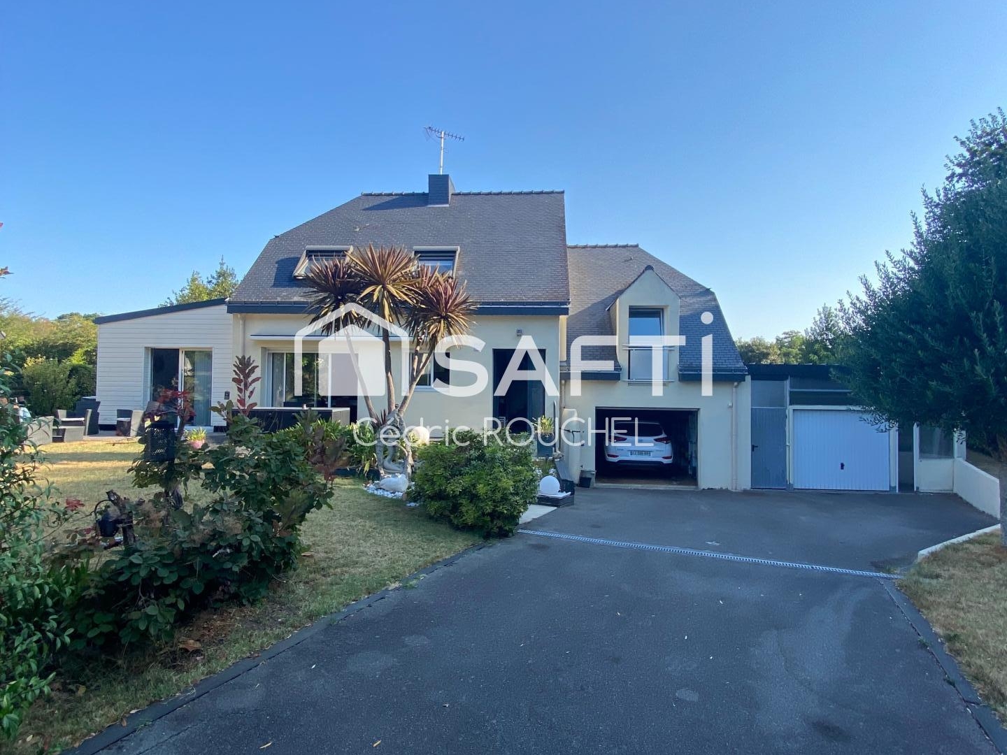 Maison construite en1999 sur un terrain de 717 m2