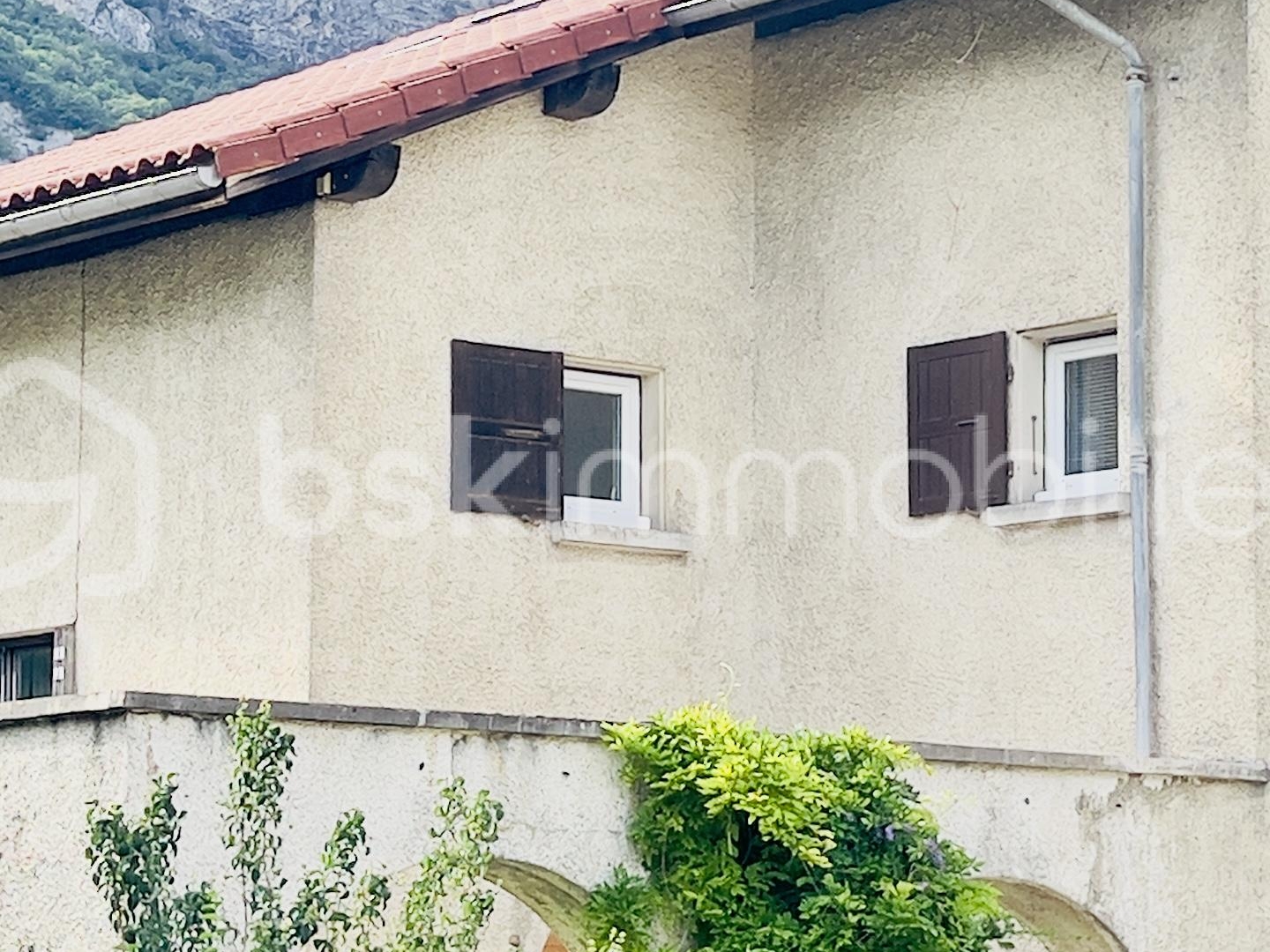 Immeuble de rapport 7 pièces 146 m²