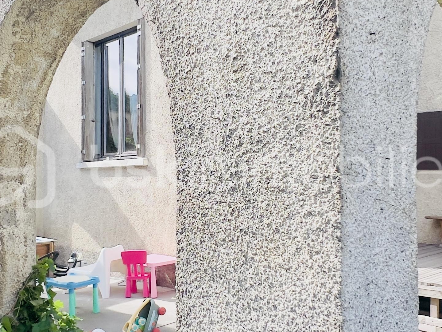 Immeuble à vendre - 7 pièces - 146m2 - Saint-Jean-De-Mau... (73300)