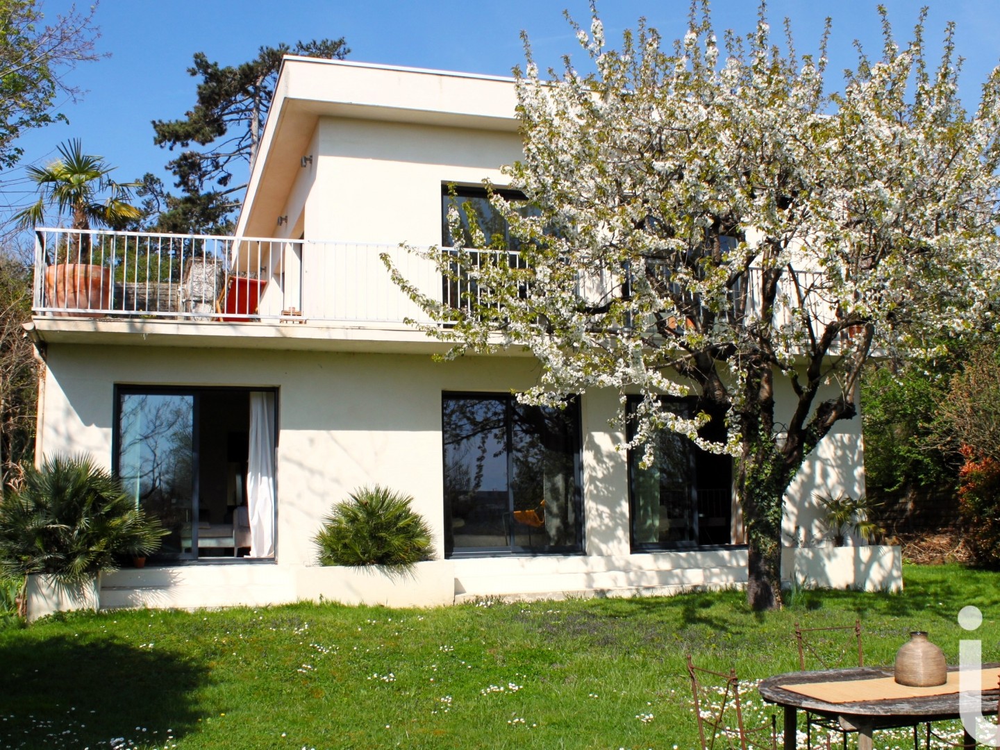 Maison 6 pièces 162 m²