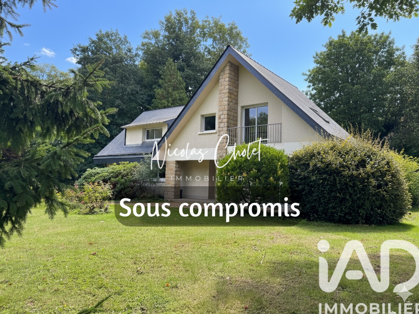 Maison 7 pièces 211 m²