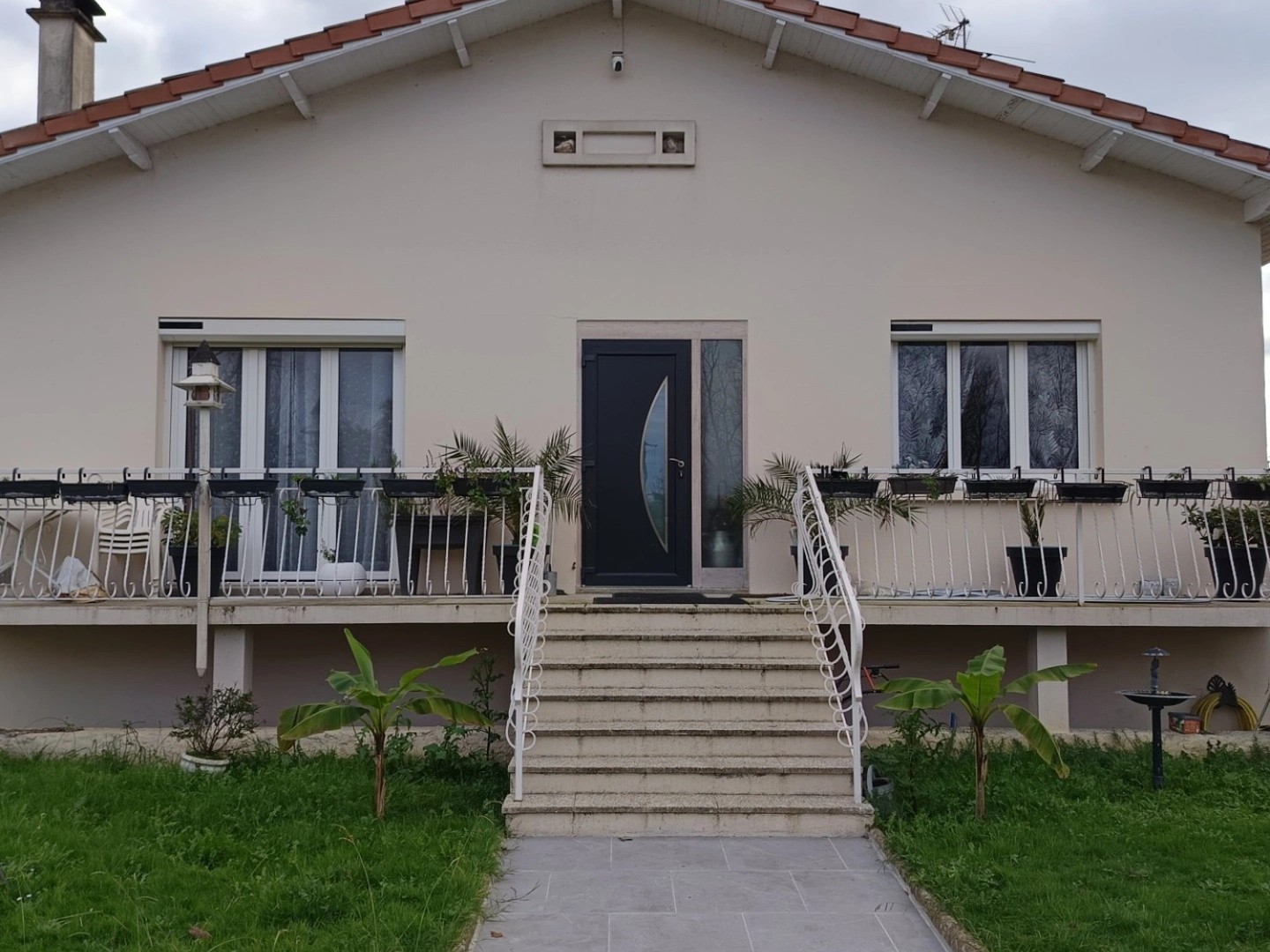 MAISON 4 CHAMBRES SUR SOUS SOL PROCHE CENTRE VILLE