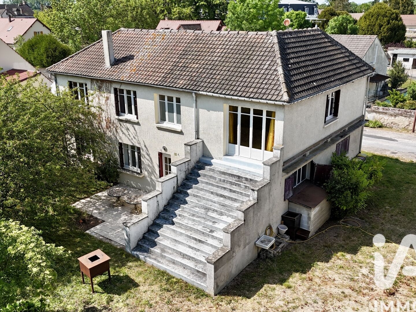 Maison à vendre - 6 pièces - 159m2 - Pont-Sur-Seine (10400)