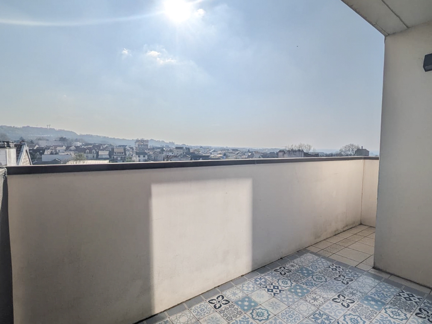 Nanterre · Plateau Mont-Valérien 4 pièces 82 m2 · Dernier étage · Vue dégagée