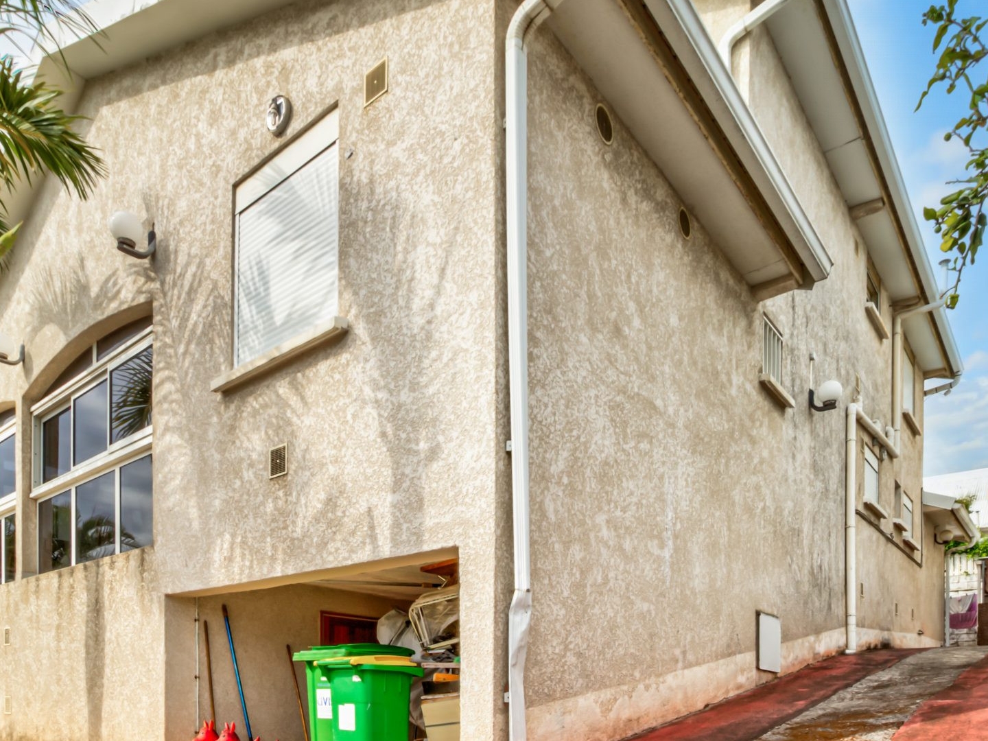 Maison à vendre - 7 pièces - 150m2 - Saint-Pierre (06260)