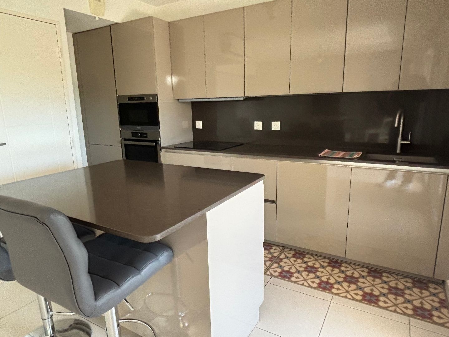 Maison à vendre - 4 pièces - 86m2 - Puget-Sur-Argens (83480)