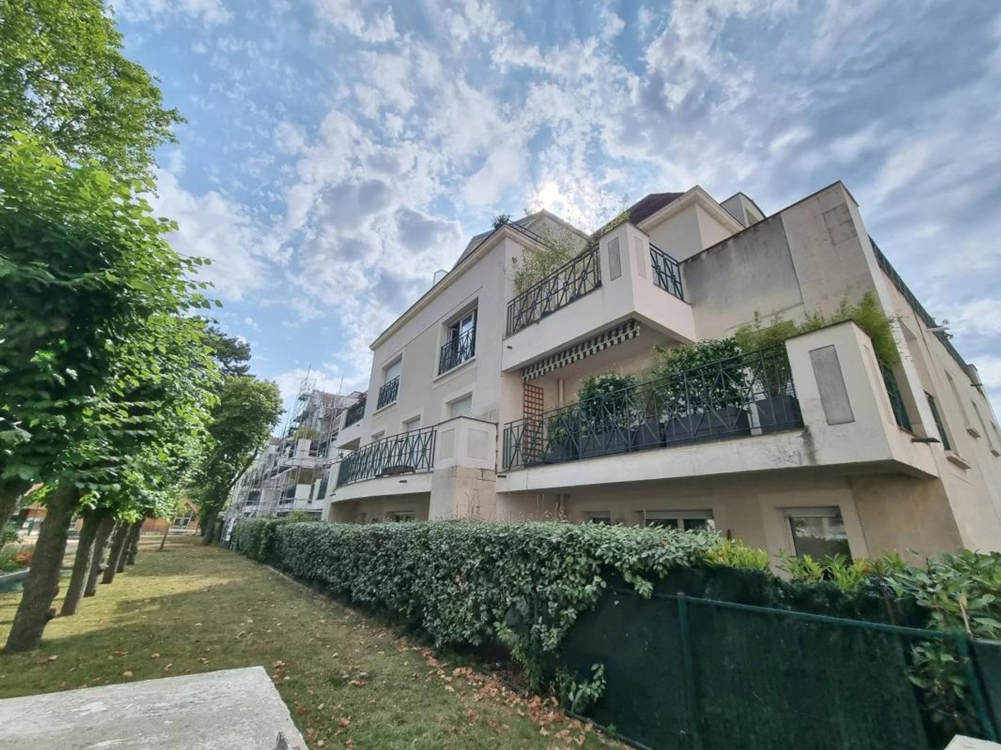 Vends t5 - 80.79 m² - Croissy-sur-Seine 78290